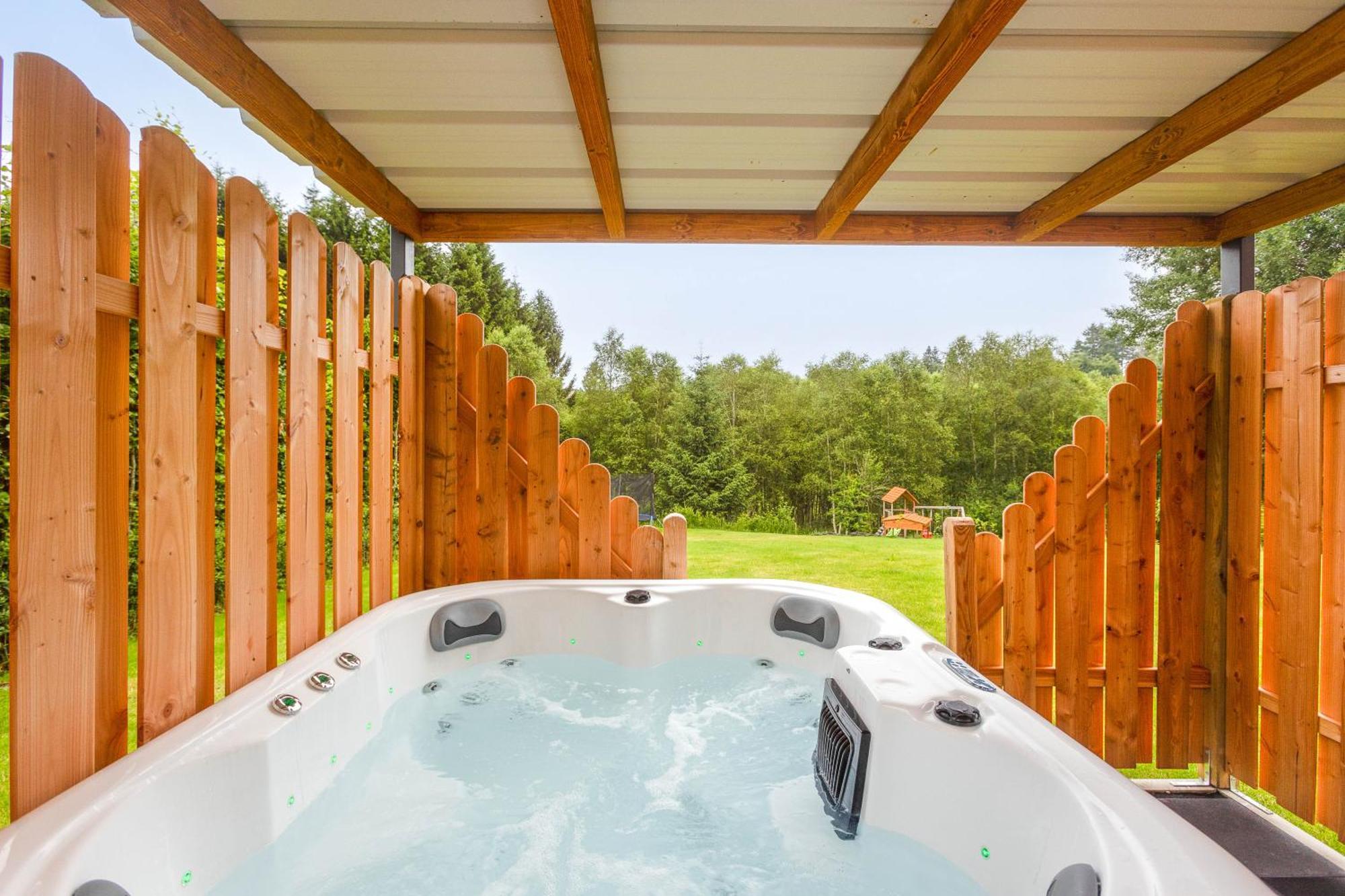Urlaub Am Schwarzbach Mit Sauna Und Whirlpool Haus Felix Küchelscheid Dış mekan fotoğraf